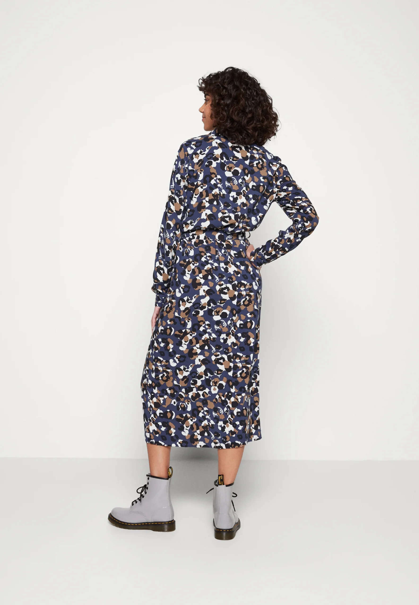 B987918D-1F5E-4F71-9091-294BE52D0C5A