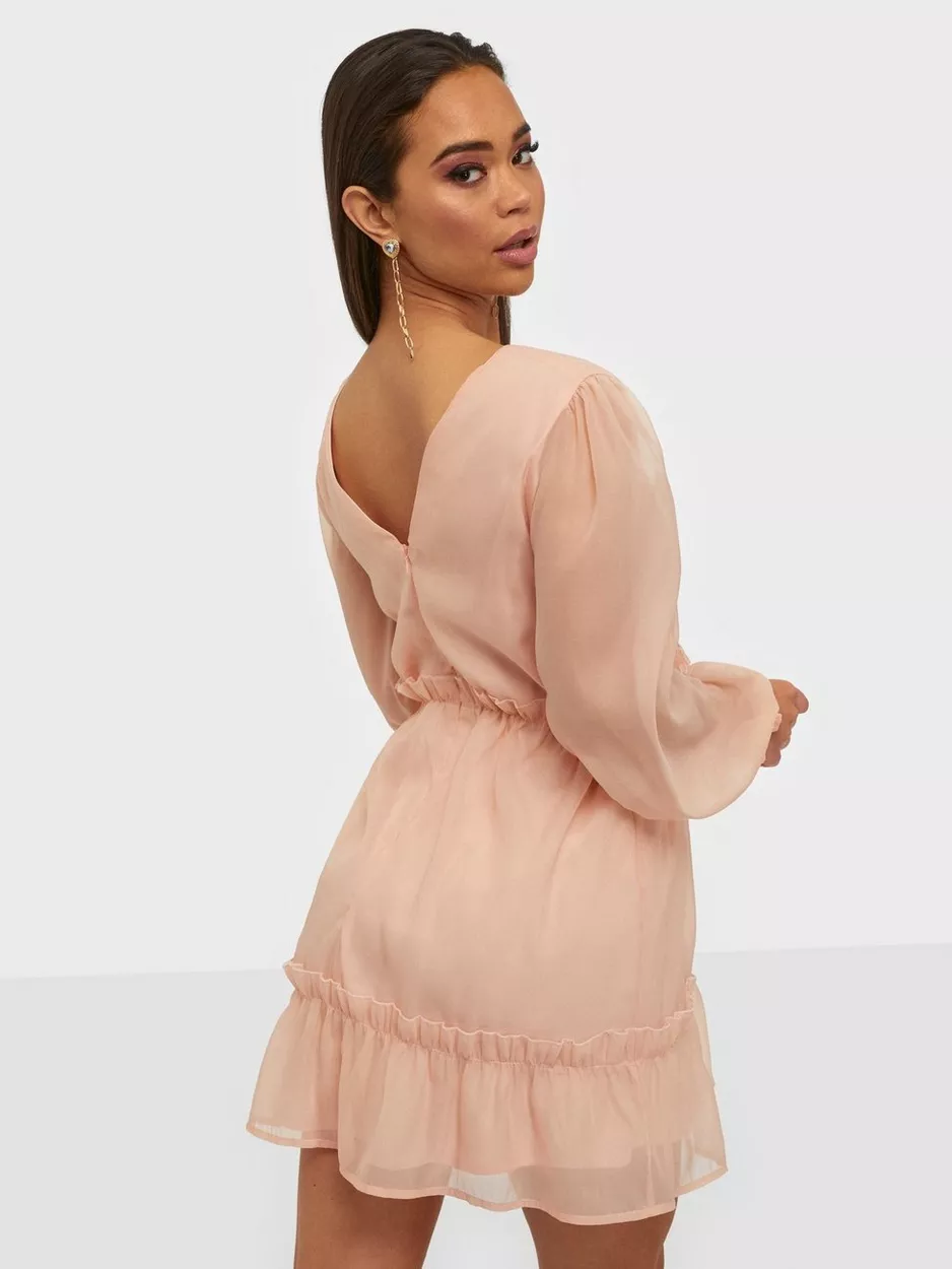 87F1003B-F9F6-41DA-8E3F-FFE4201F437C